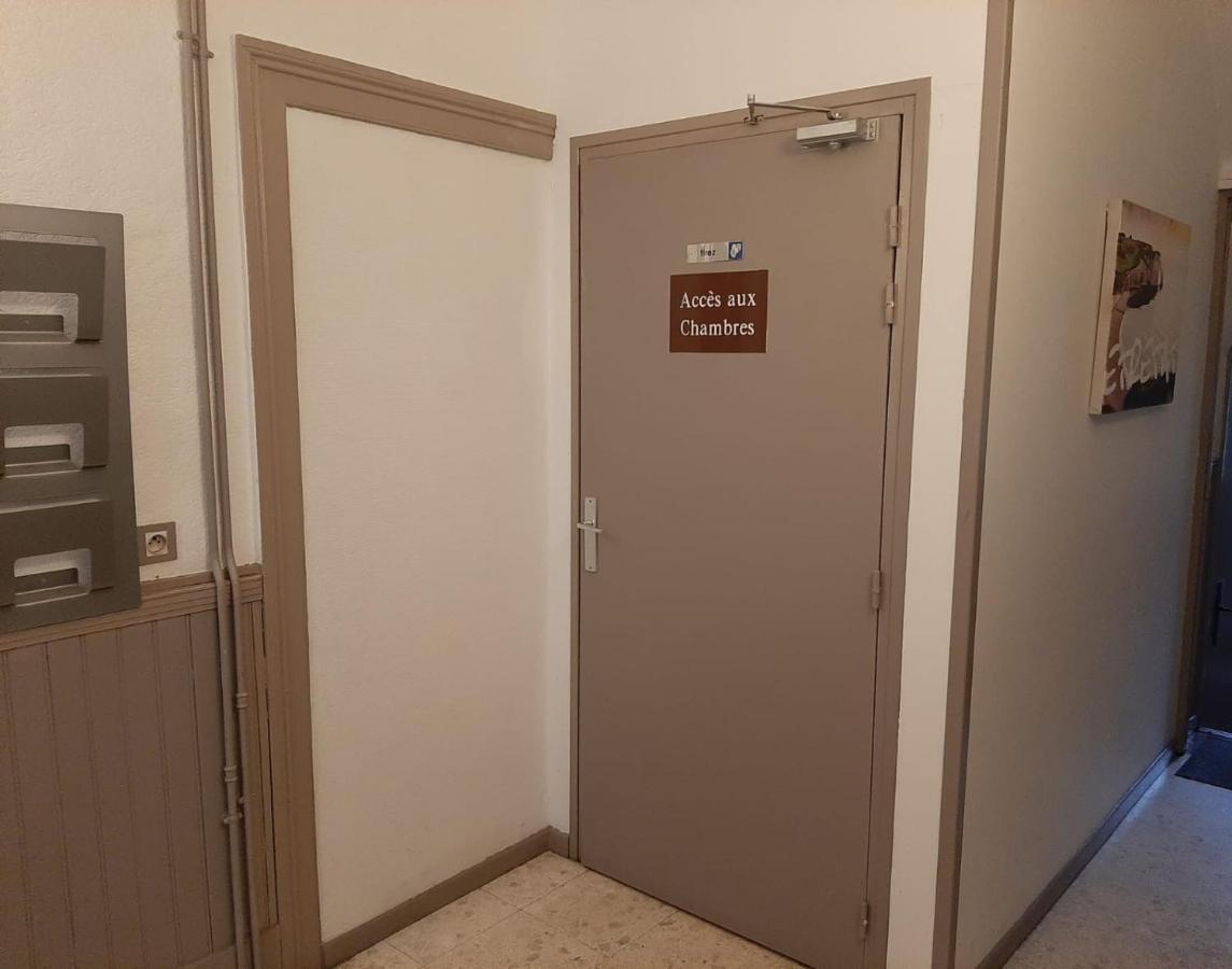 Le Fecamps Hotel Bolbec Eksteriør billede
