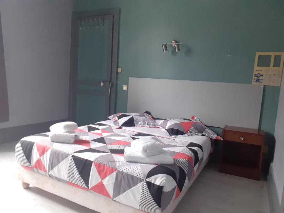 Le Fecamps Hotel Bolbec Eksteriør billede