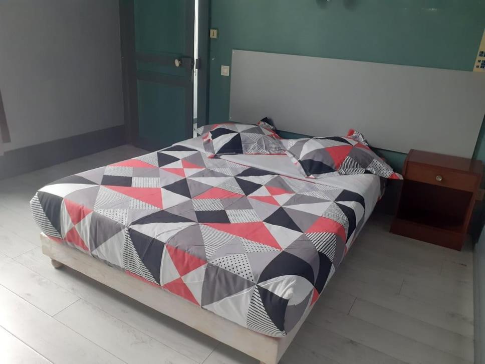 Le Fecamps Hotel Bolbec Eksteriør billede