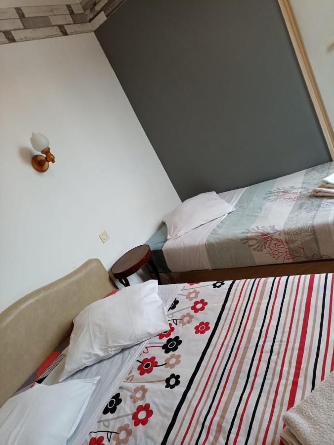 Le Fecamps Hotel Bolbec Eksteriør billede